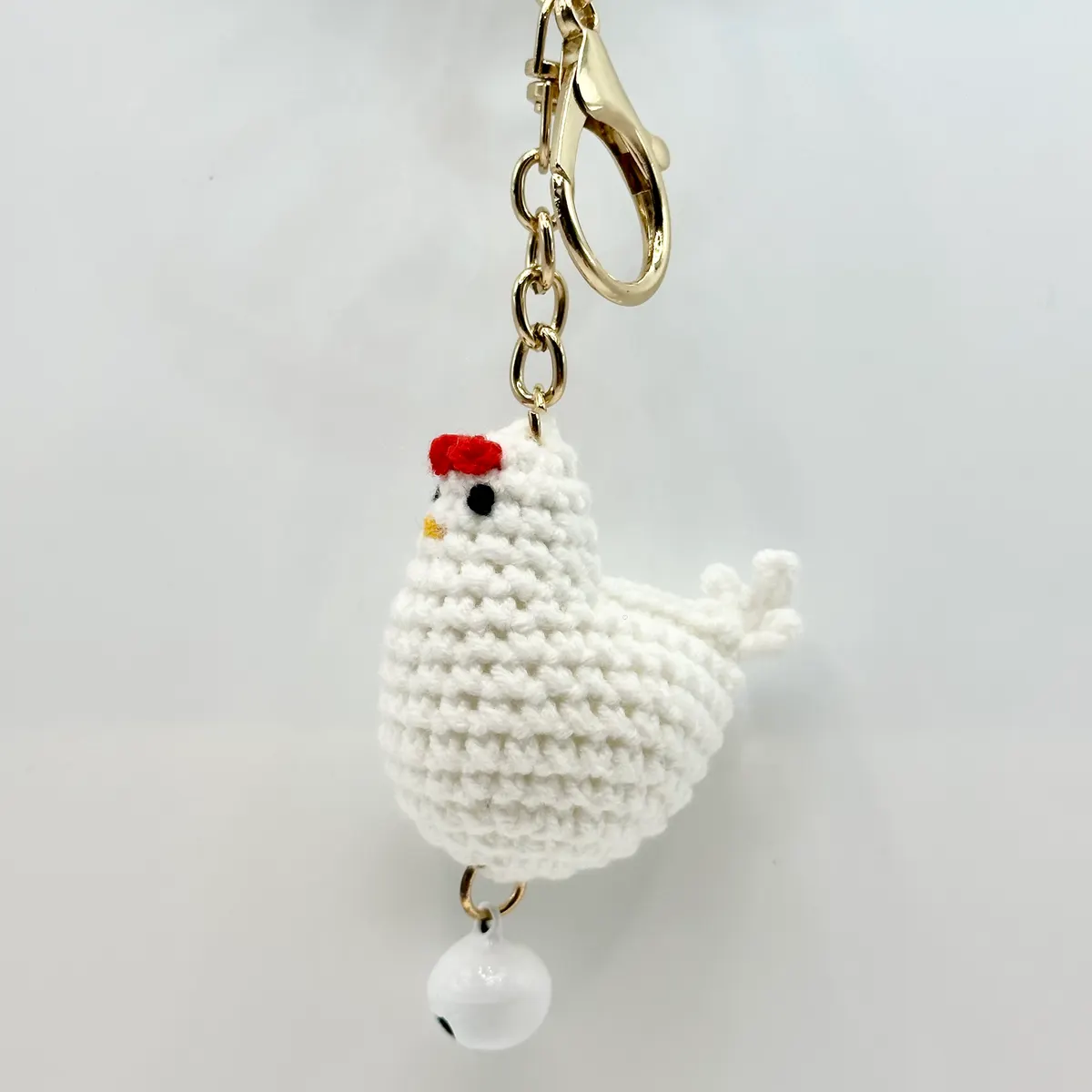 Little hen charm in Cream
